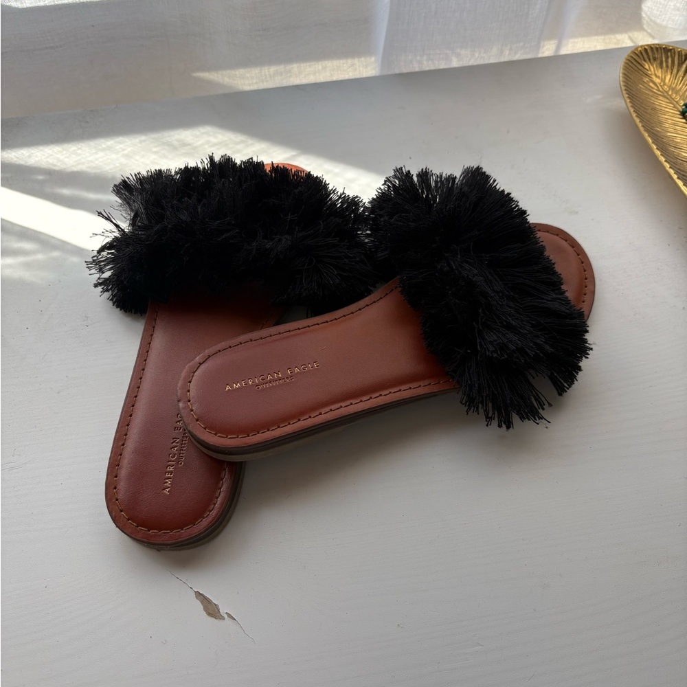 American Eagle Outfitters Black Pom Pom Slide Sandals with Brown Footbed